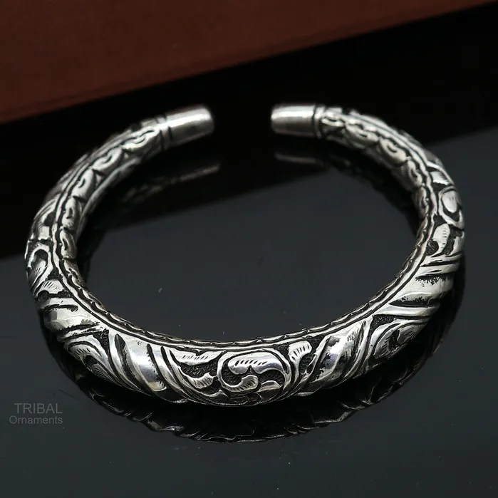 TRIBAL ORNAMENTS Bracelets Elegant 925 Sterling silver handcrafted chitai work customized oxidized stylish vintage design bangle bracelet kada tribal jewelry nsk398