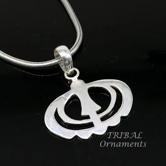 TRIBAL ORNAMENTS Necklaces 925 sterling silver handmade design holy khalsa Waheguru pendant sikha Sardar symbol pendant best blessing pendant from india nsp511