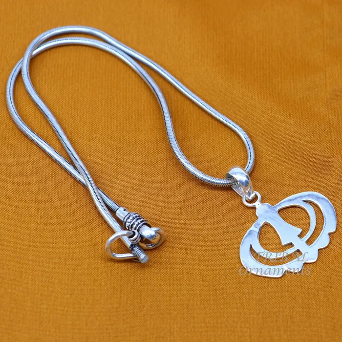 TRIBAL ORNAMENTS Necklaces 925 sterling silver handmade design holy khalsa Waheguru pendant sikha Sardar symbol pendant best blessing pendant from india nsp511