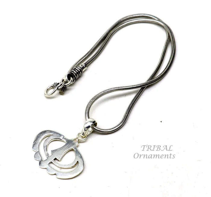 TRIBAL ORNAMENTS Necklaces 925 sterling silver handmade design holy khalsa Waheguru pendant sikha Sardar symbol pendant best blessing pendant from india nsp511