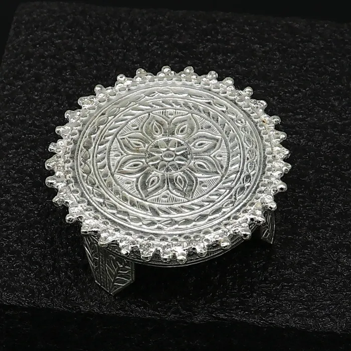 TRIBAL ORNAMENTS Rings 2 Vintage design 925 Sterling silver handmade small round shape tablebazotchouki excellent home puja utensils temple art su1161 TRIBAL ORNAMENTS Rings 2 Vintage design 925 Sterling silver handmade small round shape tablebazotchouki excellent home puja utensils temple art su1161