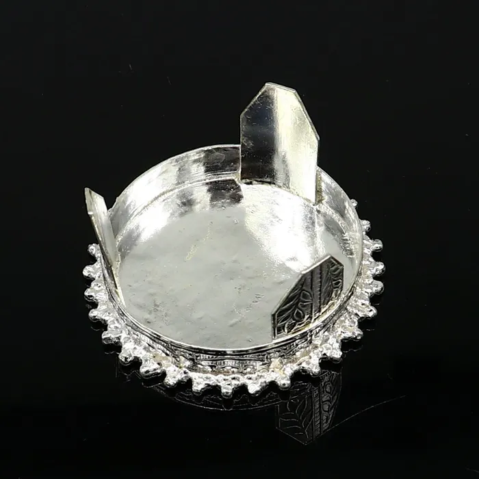 TRIBAL ORNAMENTS Rings 2 Vintage design 925 Sterling silver handmade small round shape tablebazotchouki excellent home puja utensils temple art su1161