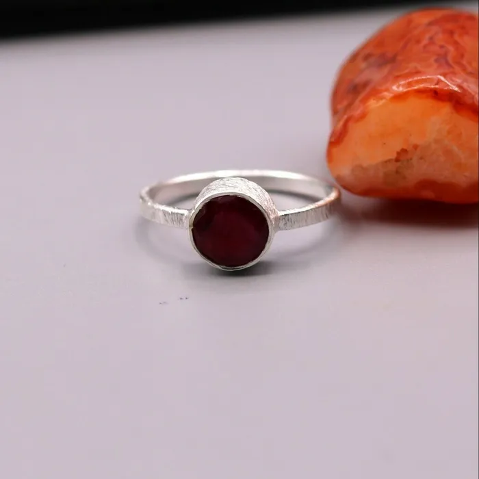 TRIBAL ORNAMENTS Rings Simulated ruby stone 925 silver ring band engagement anniversary gifting sr149