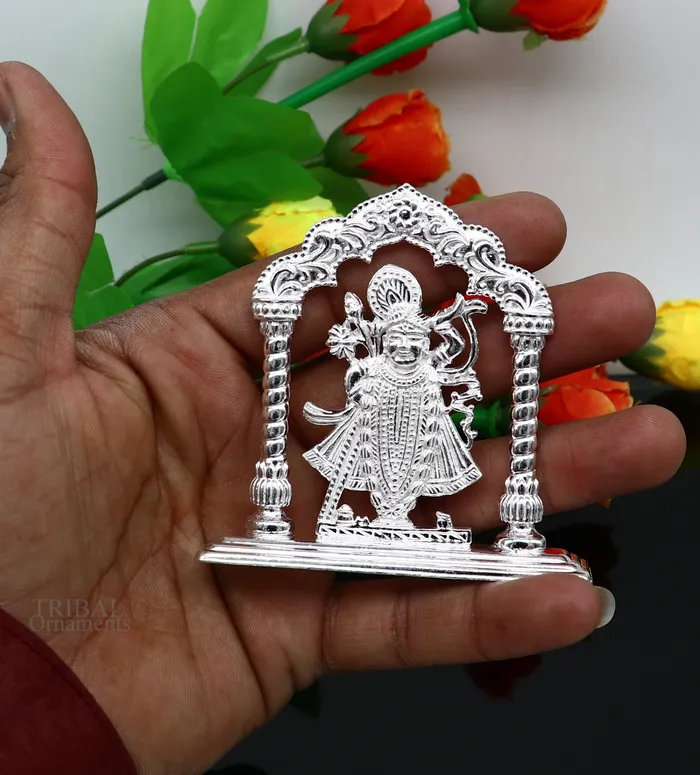 TRIBAL ORNAMENTS Sterling silver handmade design Indian Idols Lord krishna Shrinathji statue figurine puja articles decorative gift diwali puja art448 Necklaces