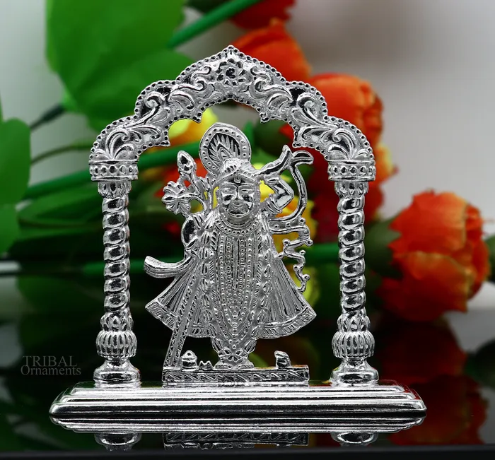 TRIBAL ORNAMENTS Sterling silver handmade design Indian Idols Lord krishna Shrinathji statue figurine puja articles decorative gift diwali puja art448 Necklaces