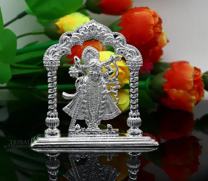 TRIBAL ORNAMENTS Sterling silver handmade design Indian Idols Lord krishna Shrinathji statue figurine puja articles decorative gift diwali puja art448 Necklaces